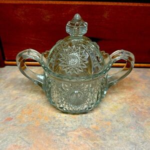 Indiana glass - sugar bowl